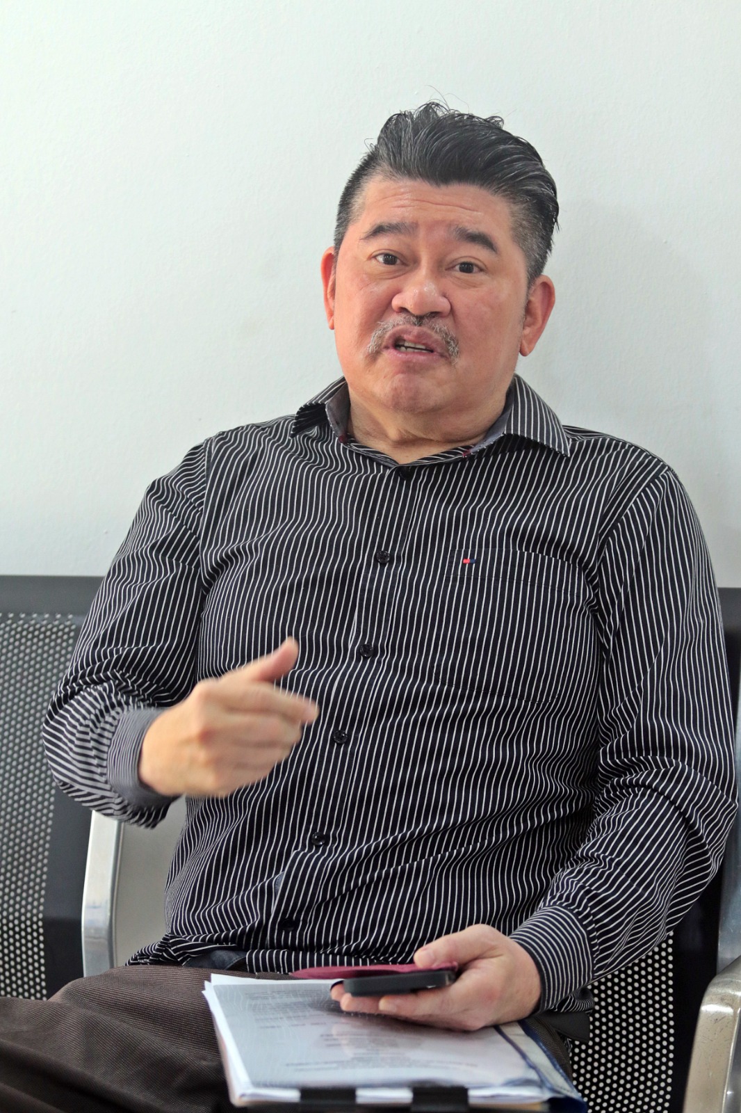 否认强迫吸毒者劳动 黄家业妻子称是在培训